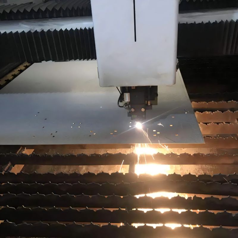 laser cutting aluminum plate