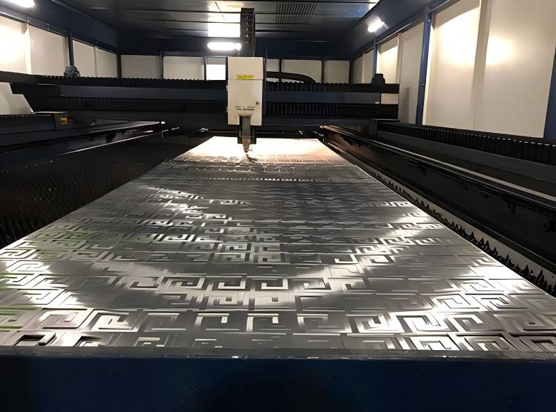 laser cutting aluminum plate